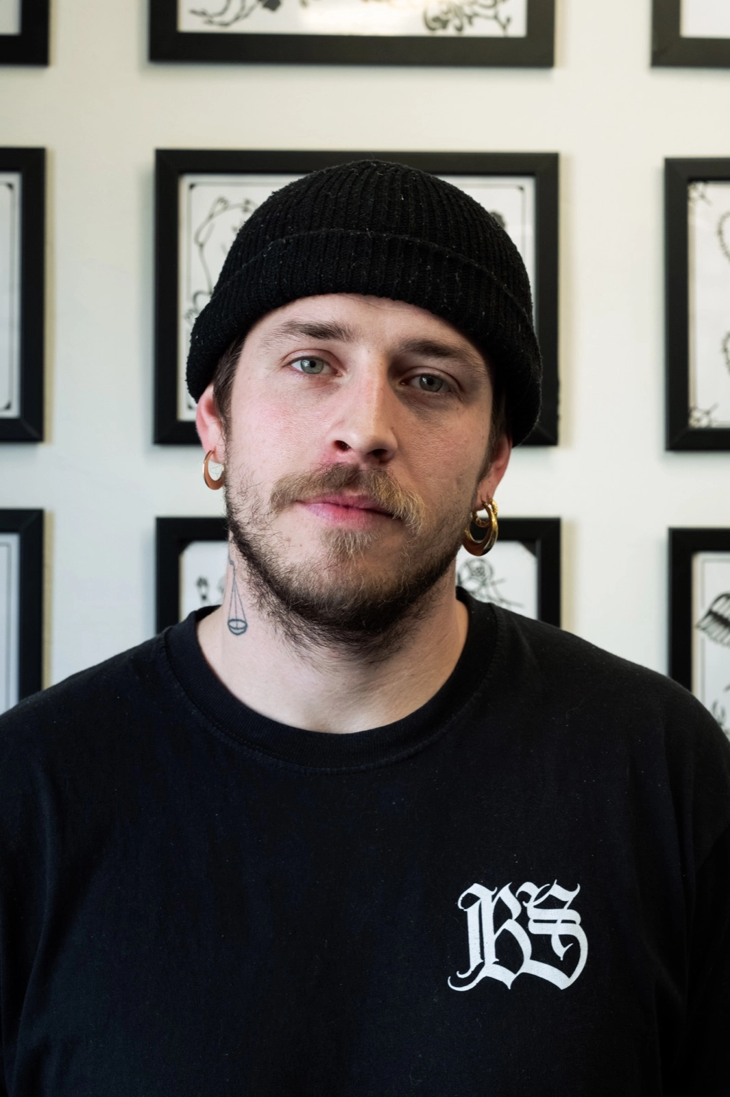 Emanuele Giorgi tattoo artist Rimini Black Swan studio tatuatore esperto