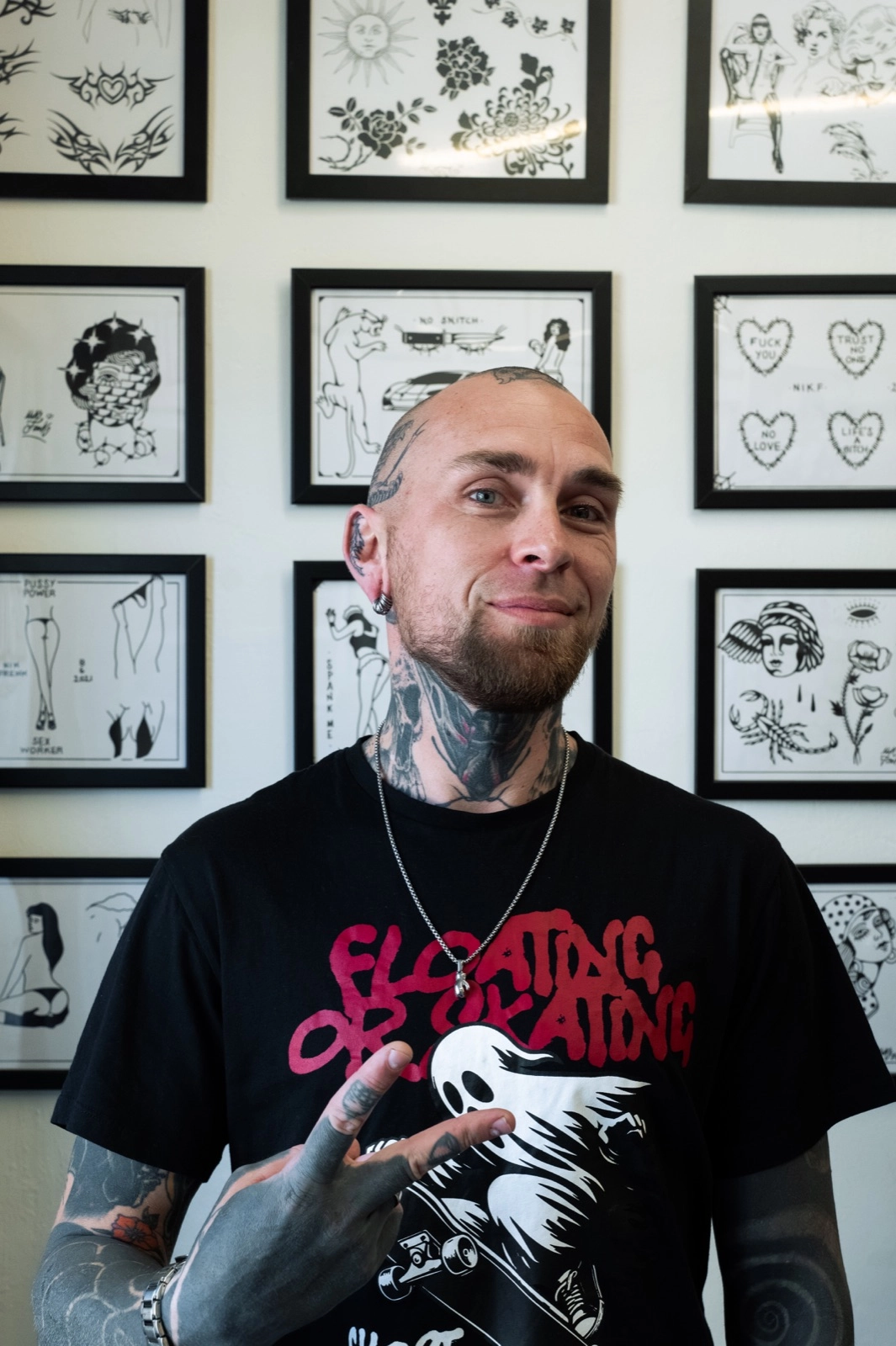 Piercing professionale Rimini Black Swan studio Uncle Vasya body piercer esperto