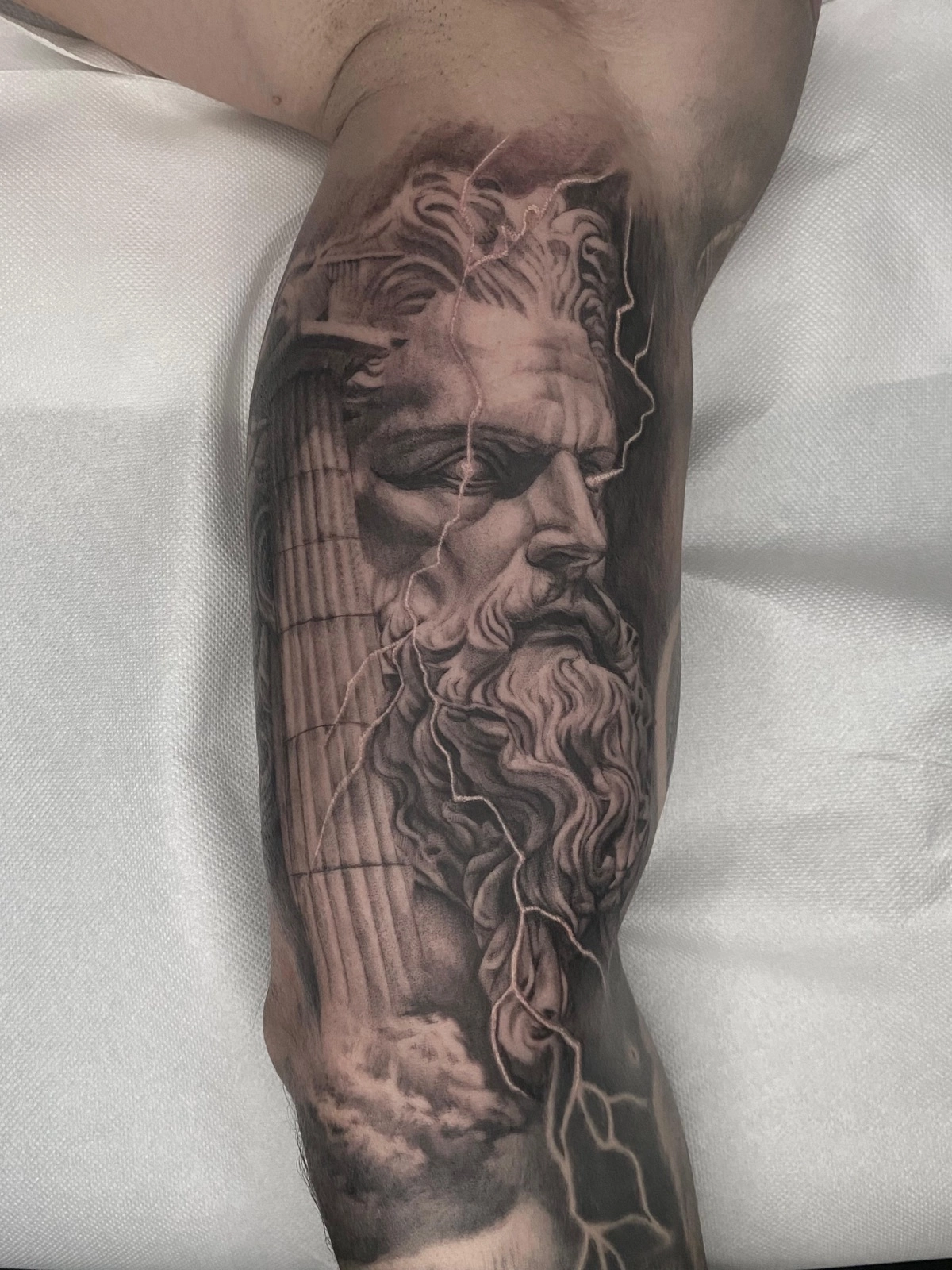 Black Swan Tattoo Rimini studio professionale tatuaggi personalizzati disegni esclusivi dal 2016